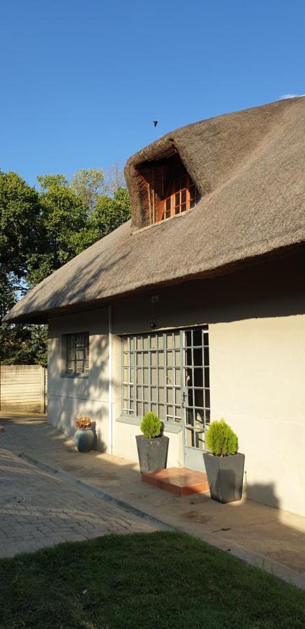 White Feathers Bergville Exterior foto